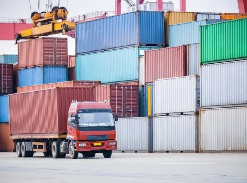HÀNG HẢI VN mang đến dịch vụ kéo container Hải Phòng đi Thái Bình chuyên nghiệp.
