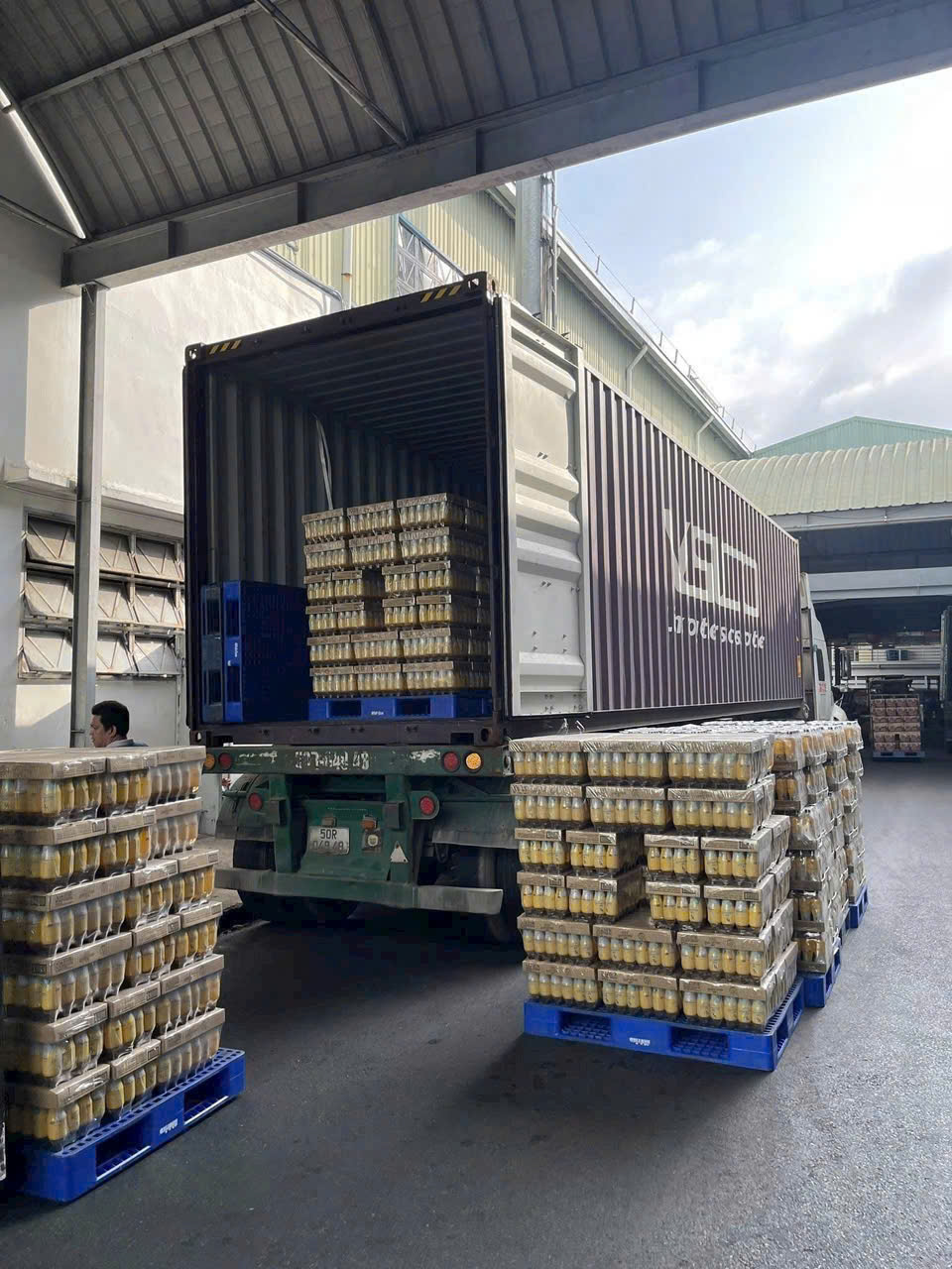 Cho thuê xe Container chở hàng Hải Phòng Đi Bình Dương