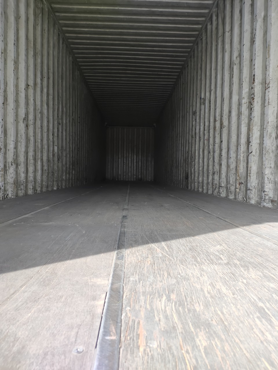 Cho thuê xe Container chở hàng Tại Hà Nam uy tín