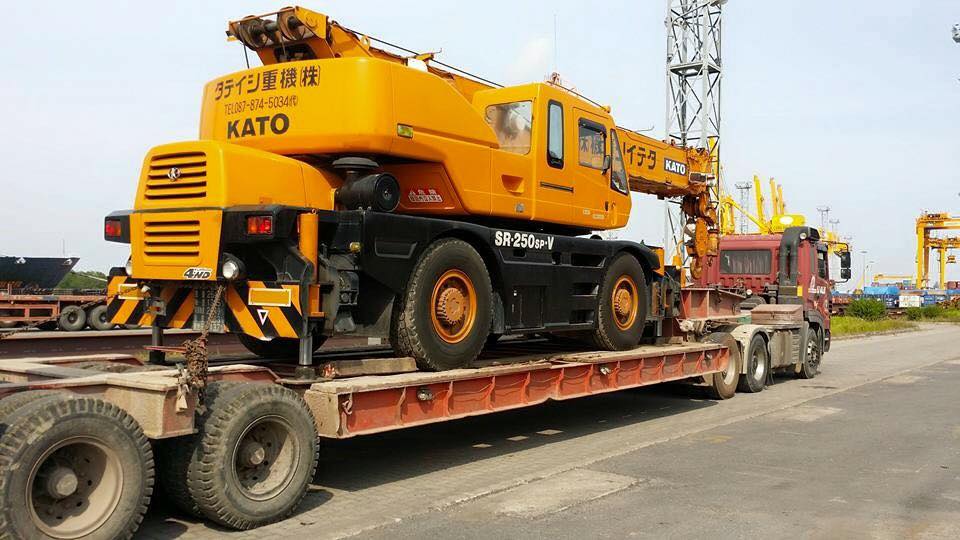 Dịch vụ thuê xe mooc lùn HCM – Quảng Trị uy tín, an toàn