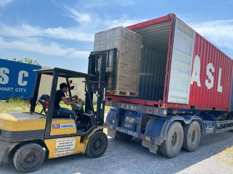 chuyen-van-chuyen-hang-thiet-bi-dong-kien-bang-xe-container-bac-ninh-di-kon-tum