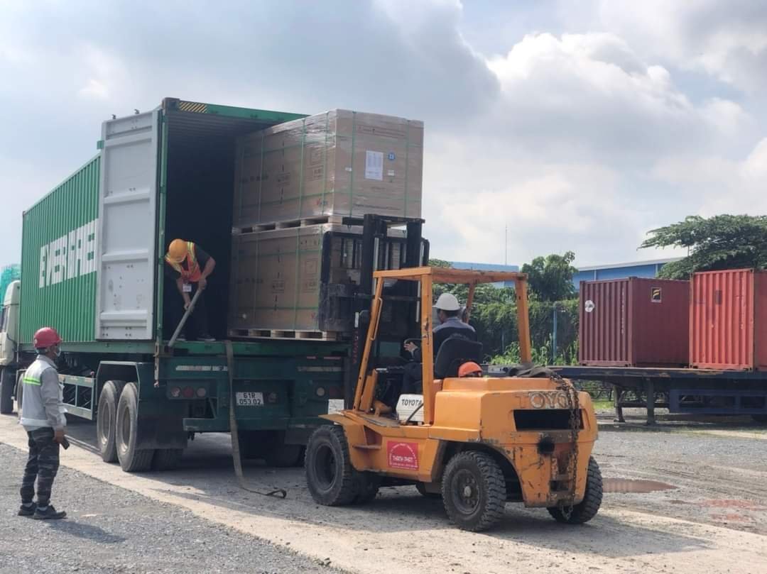 cho-thue-xe-container-bac-ninh-di-binh-dinh-chuyen-cho-hang-cong-nghiep