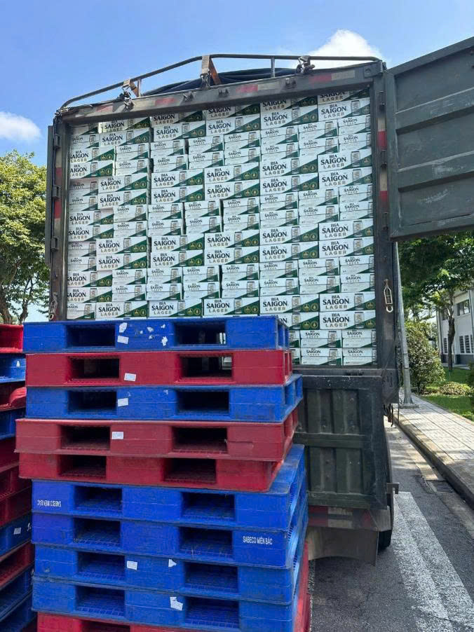 hang-hoa-thuong-xuyen-van-chuyen-tu-bac-ninh-di-hue-bang-xe-container
